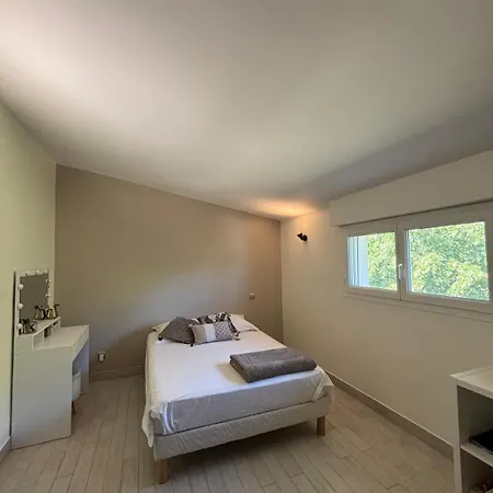 Belle Maison Familiale Avec Piscine Villa